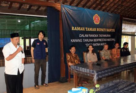 Pamong Desa Guwosari Menghadiri Syukuran Juara Nasional Karang Taruna Dipo Ratna Muda